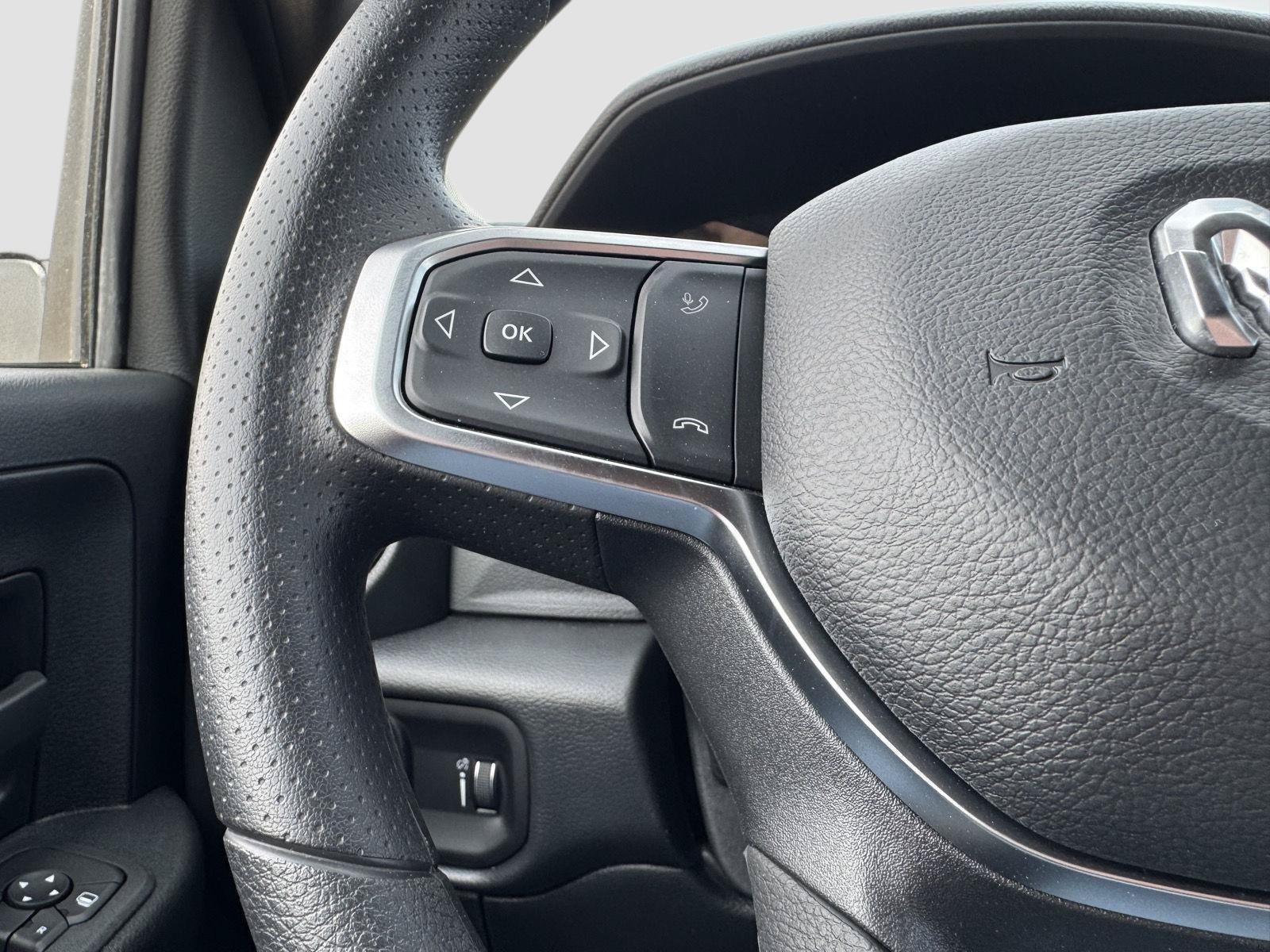 New 2026 RAM 3500 Tradesman AWD/4WD image 10