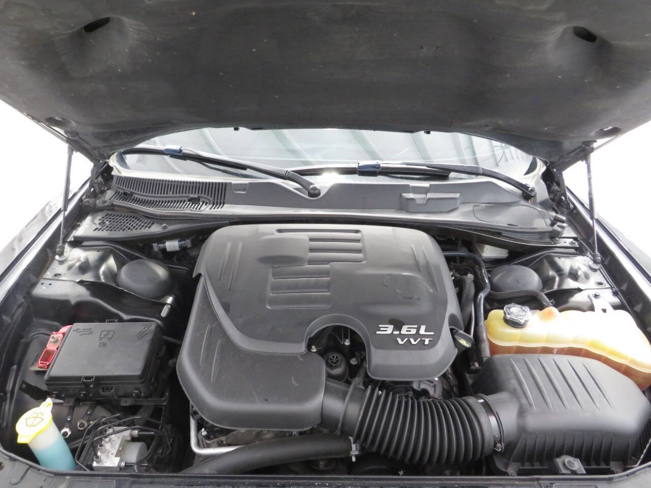Used 2019 Dodge Challenger SXT AWD/4WD image 20
