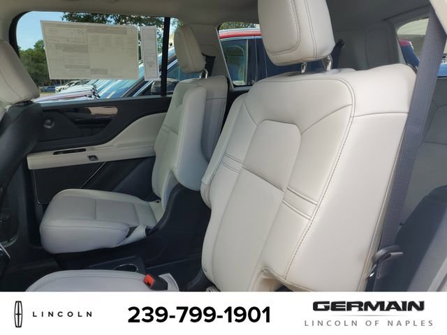 New 2025 Lincoln Aviator AWD w/ Equipment Group 101A image 19