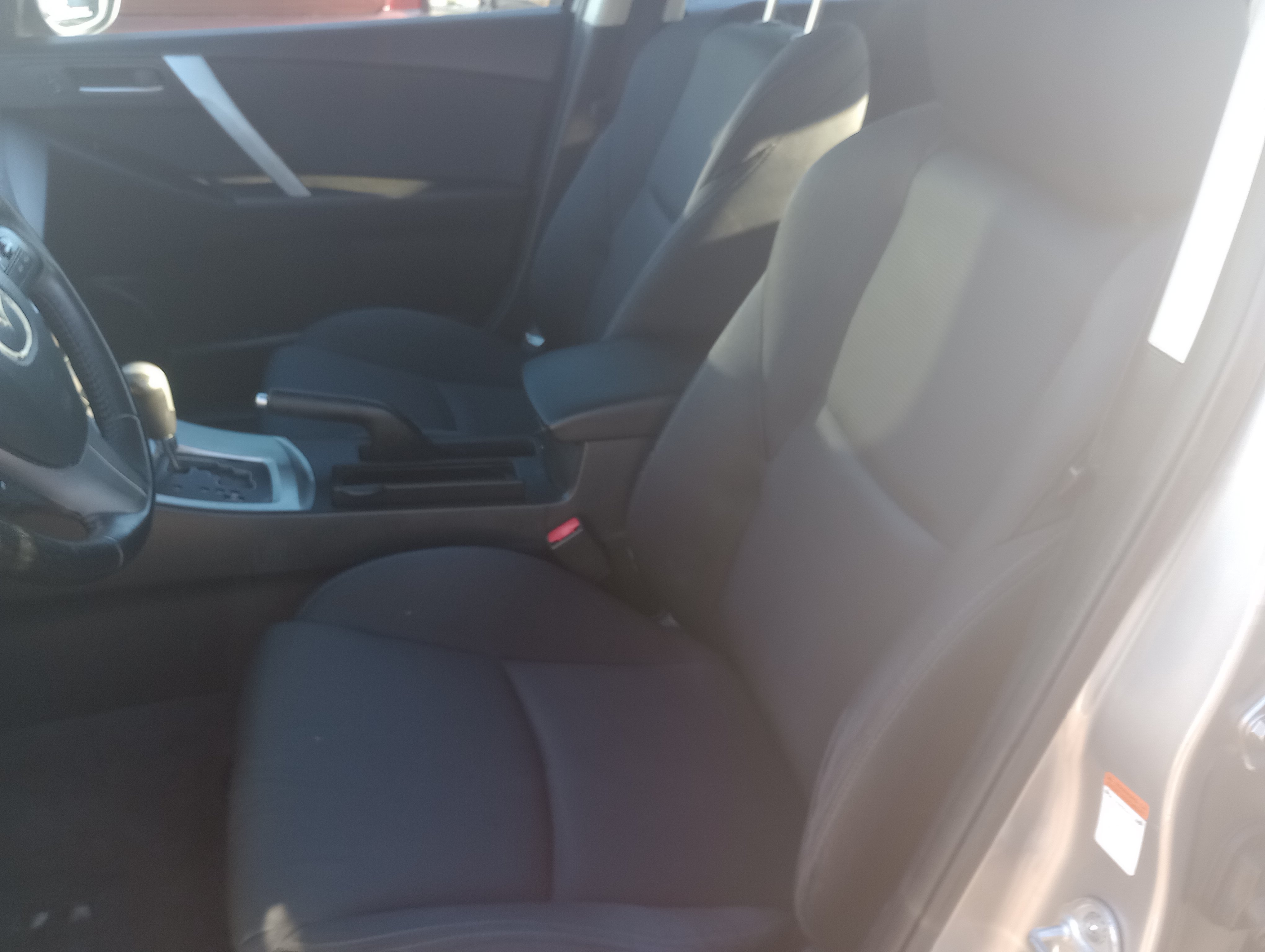 Used 2010 MAZDA MAZDA3 s Sport FWD image 10