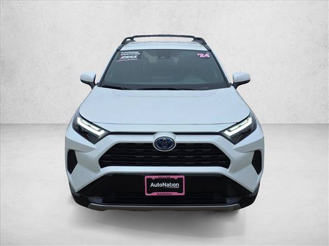 Used 2024 Toyota RAV4 SE AWD/4WD image 2