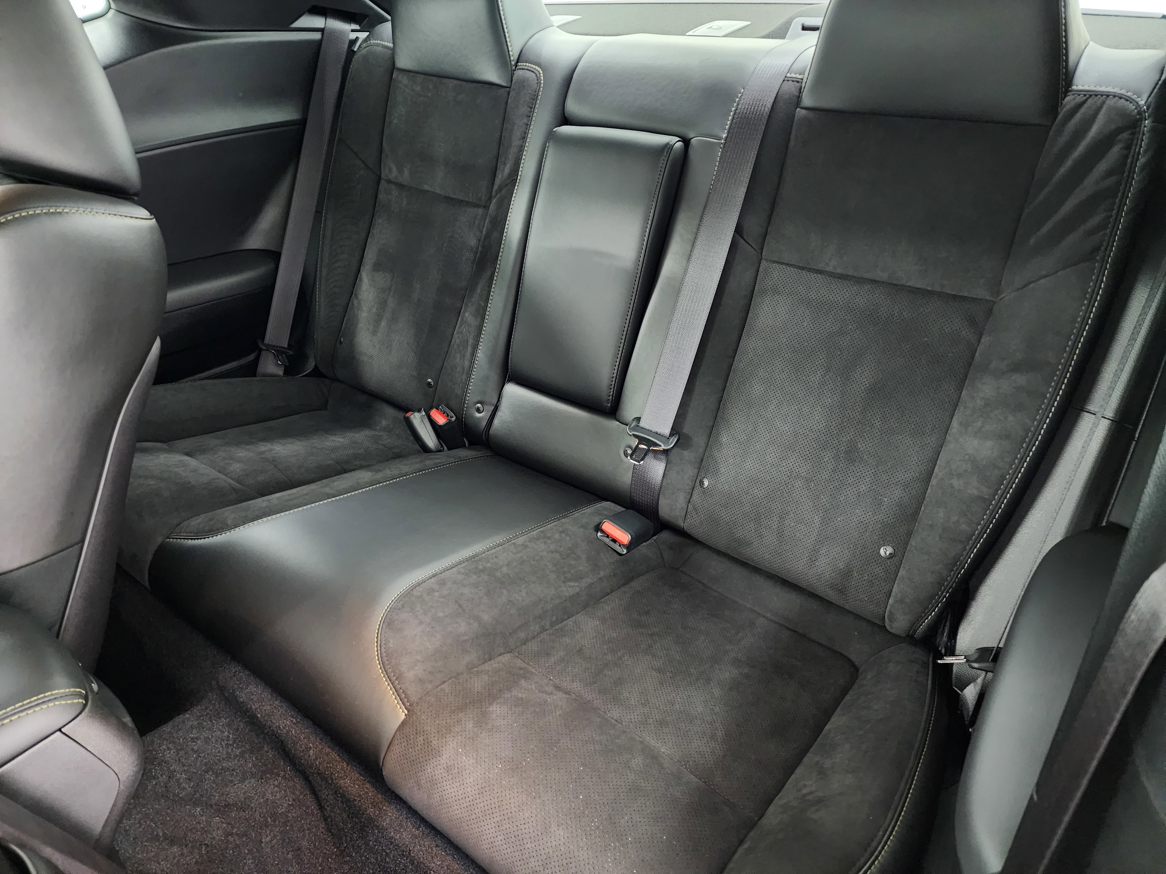 Used 2023 Dodge Challenger R/T Scat Pack RWD image 9