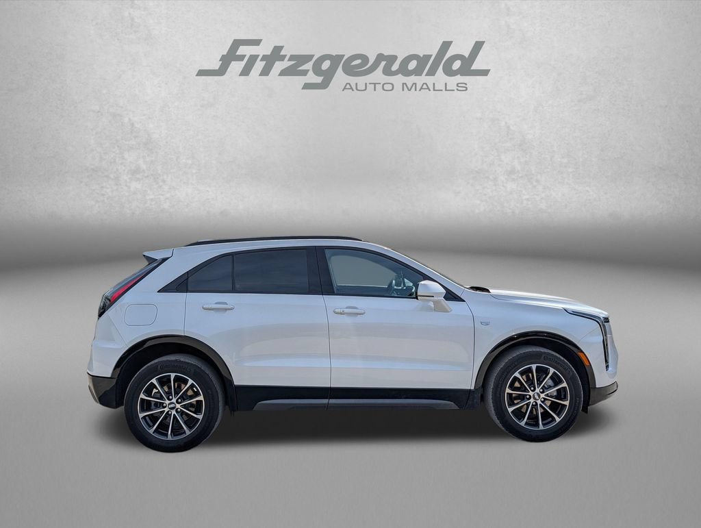 Used 2024 Cadillac XT4 Sport AWD/4WD image 4