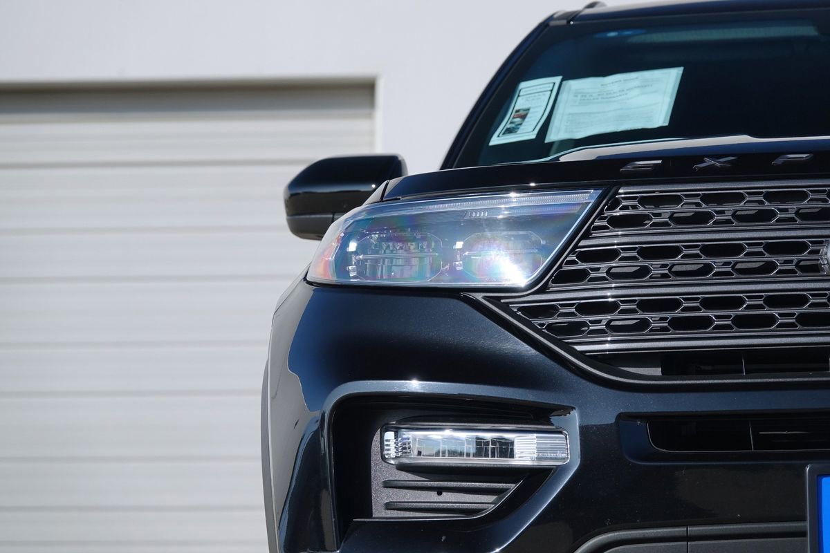 Used 2023 Ford Explorer XLT w/ Equipment Group 202A image 18