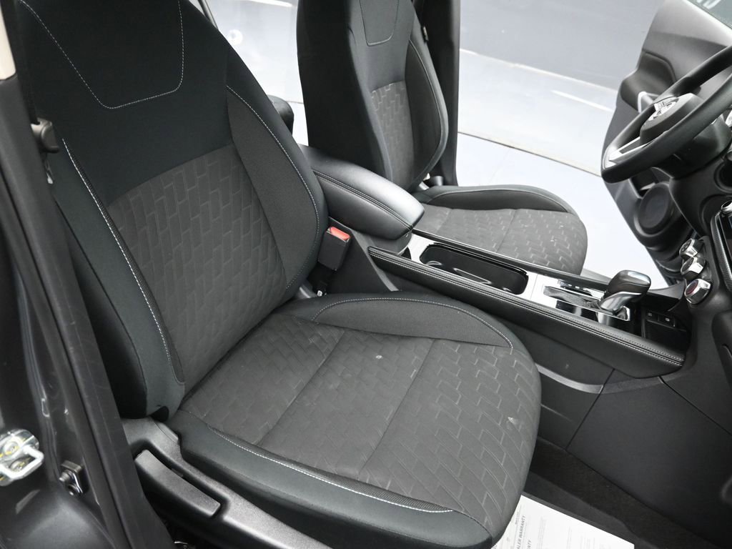Used 2024 Nissan Kicks SV FWD image 25