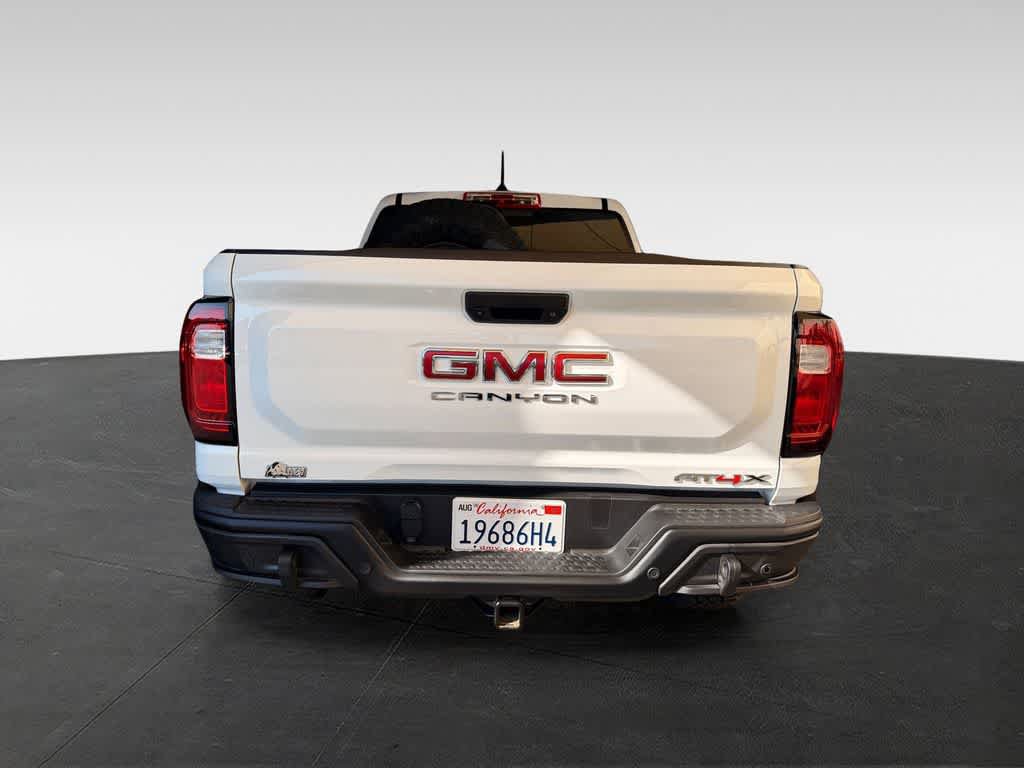 Used 2025 GMC Canyon AT4 w/ AT4X AEV Edition AWD/4WD image 5