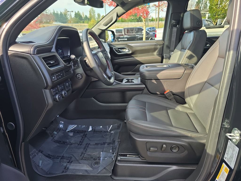 Certified 2024 Chevrolet Suburban RST image 24