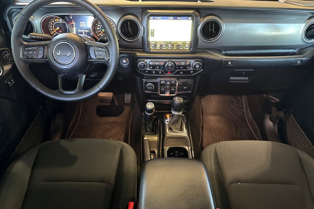 Used 2022 Jeep Gladiator Sport AWD/4WD image 13