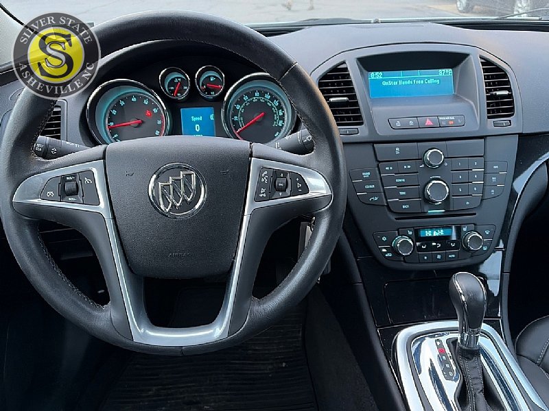 Used 2012 Buick Regal Leather image 22