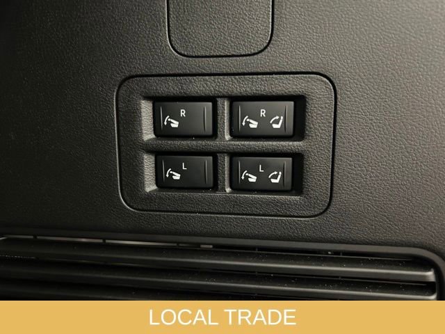 Used 2025 Nissan Armada SL w/ Captain's Chari Seat Package image 15