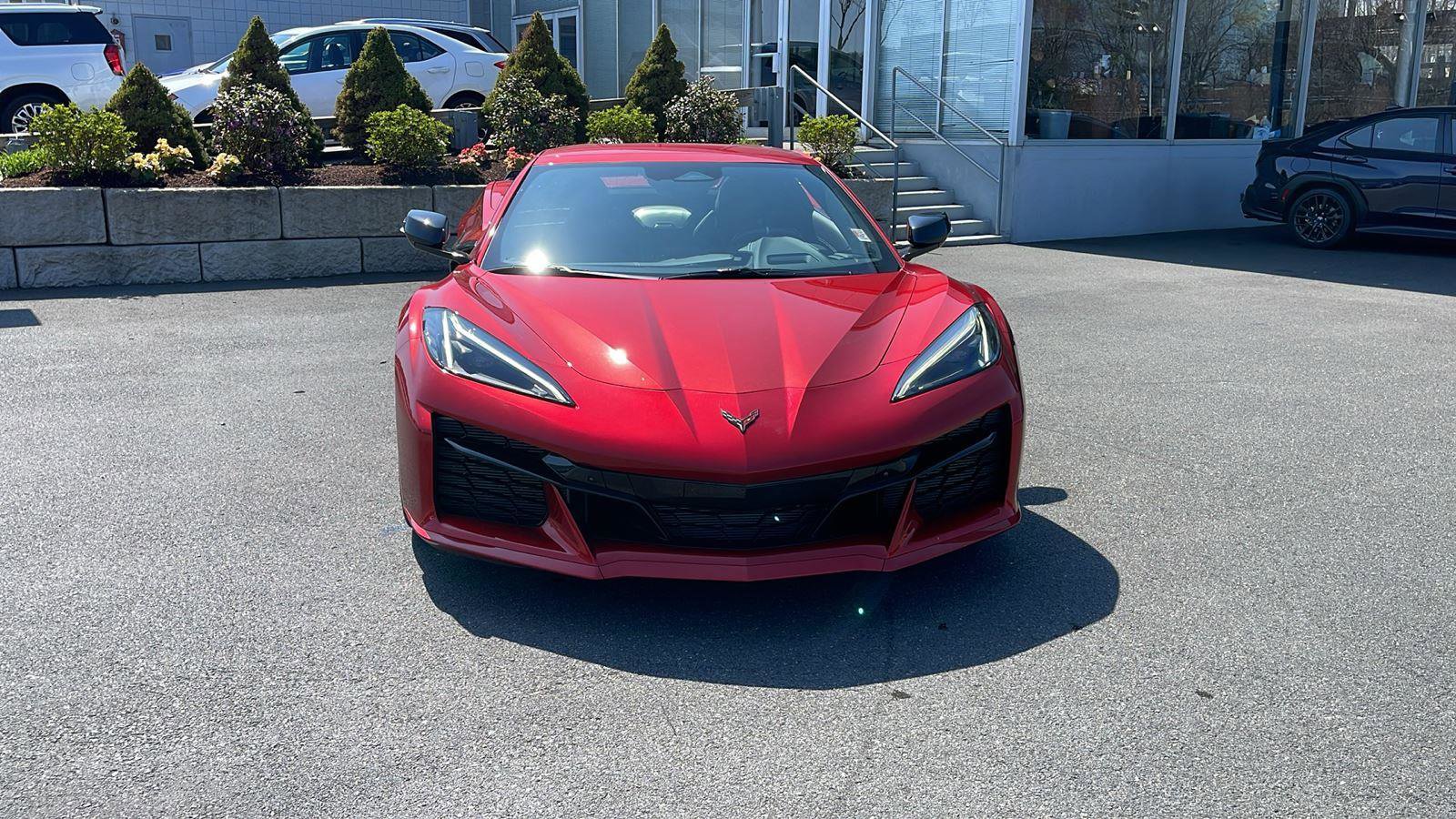 Used 2025 Chevrolet Corvette Z06 w/ Battery Protection Package RWD video 2