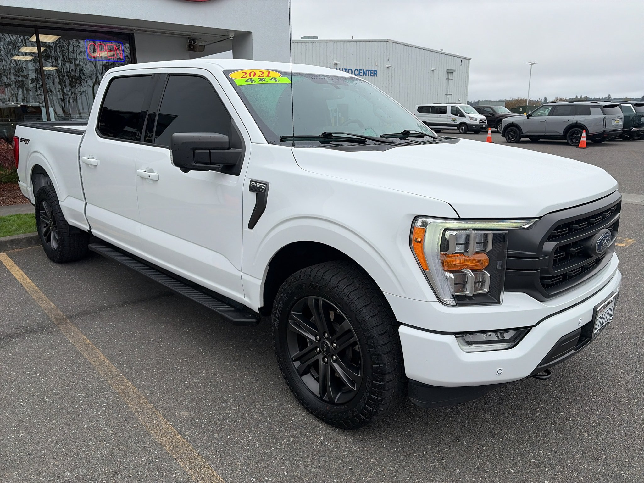 Used 2021 Ford F150 XLT w/ Equipment Group 302A High AWD/4WD image 9