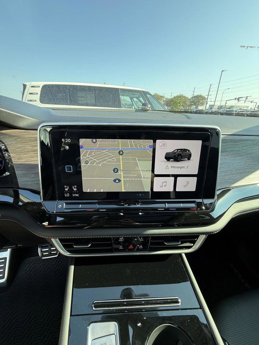 New 2026 Volkswagen Atlas SEL Premium R-Line image 13