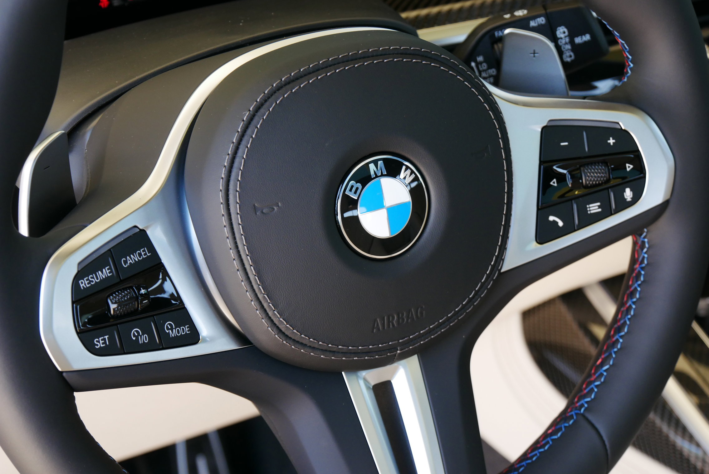 New 2026 BMW X7 M60i image 21