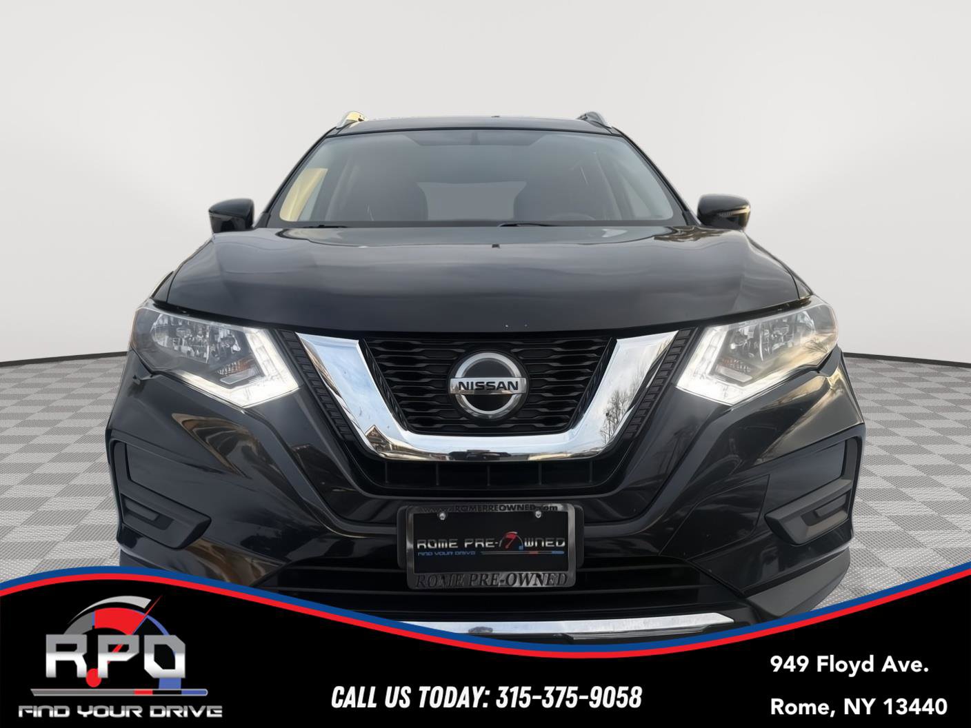 Used 2018 Nissan Rogue SV image 8