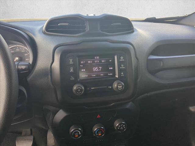 Certified 2020 Jeep Renegade Sport w/ Sport Appearance Group FWD image 13