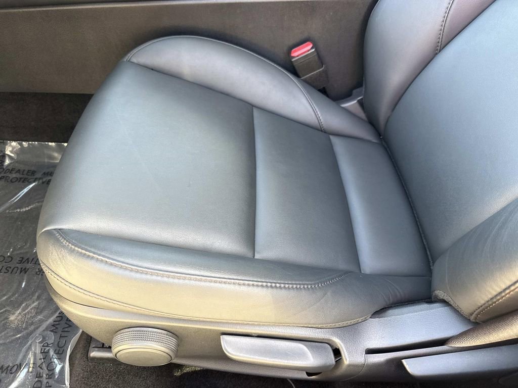 Certified 2024 MAZDA MAZDA3 s image 29