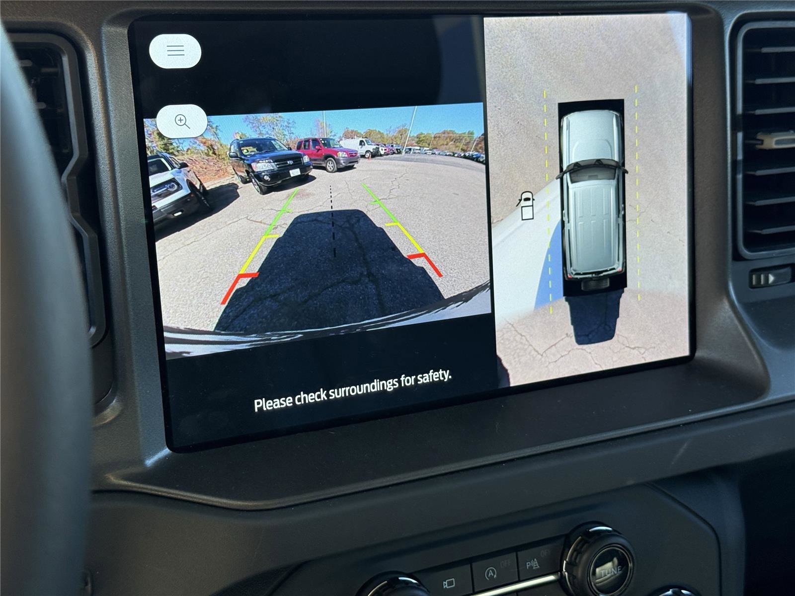 Certified 2025 Ford Bronco Badlands image 25