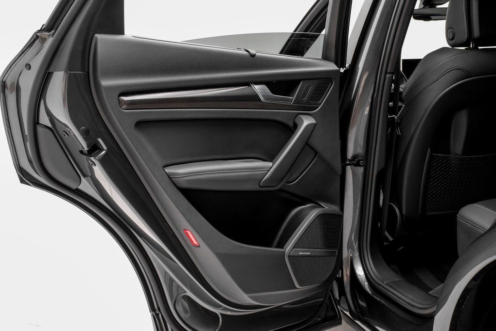 Used 2022 Audi SQ5 Prestige image 41