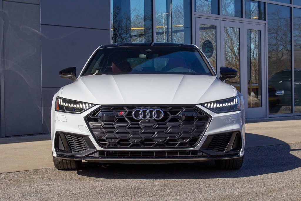 Used 2025 Audi S7 Prestige w/ Prestige Package image 2