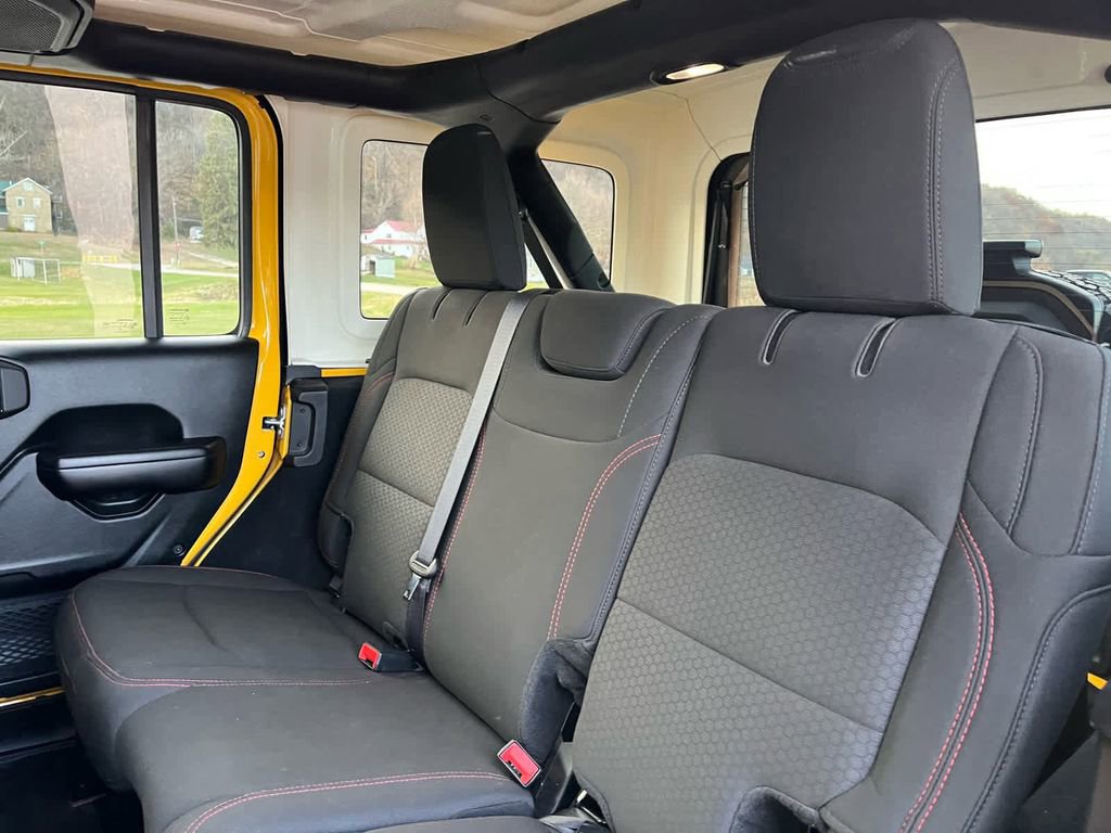 Used 2019 Jeep Wrangler Unlimited Rubicon image 37