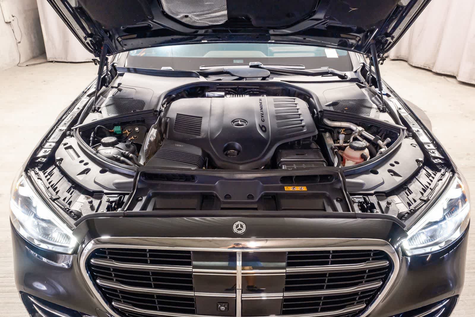 Certified 2024 Mercedes-Benz S 580e 4MATIC Sedan image 31