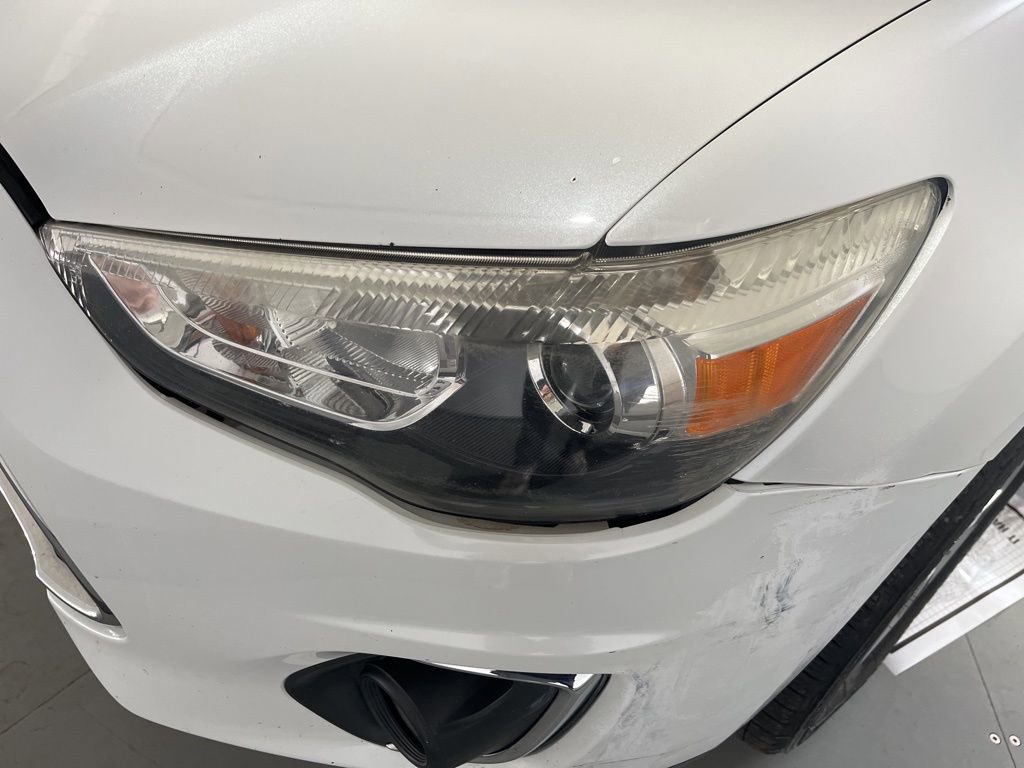 Used 2015 Mitsubishi Outlander Sport ES image 36