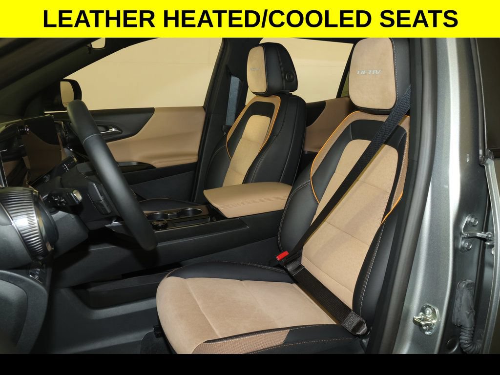 New 2026 Chevrolet Equinox ACTIV w/ Convenience Package III FWD image 3