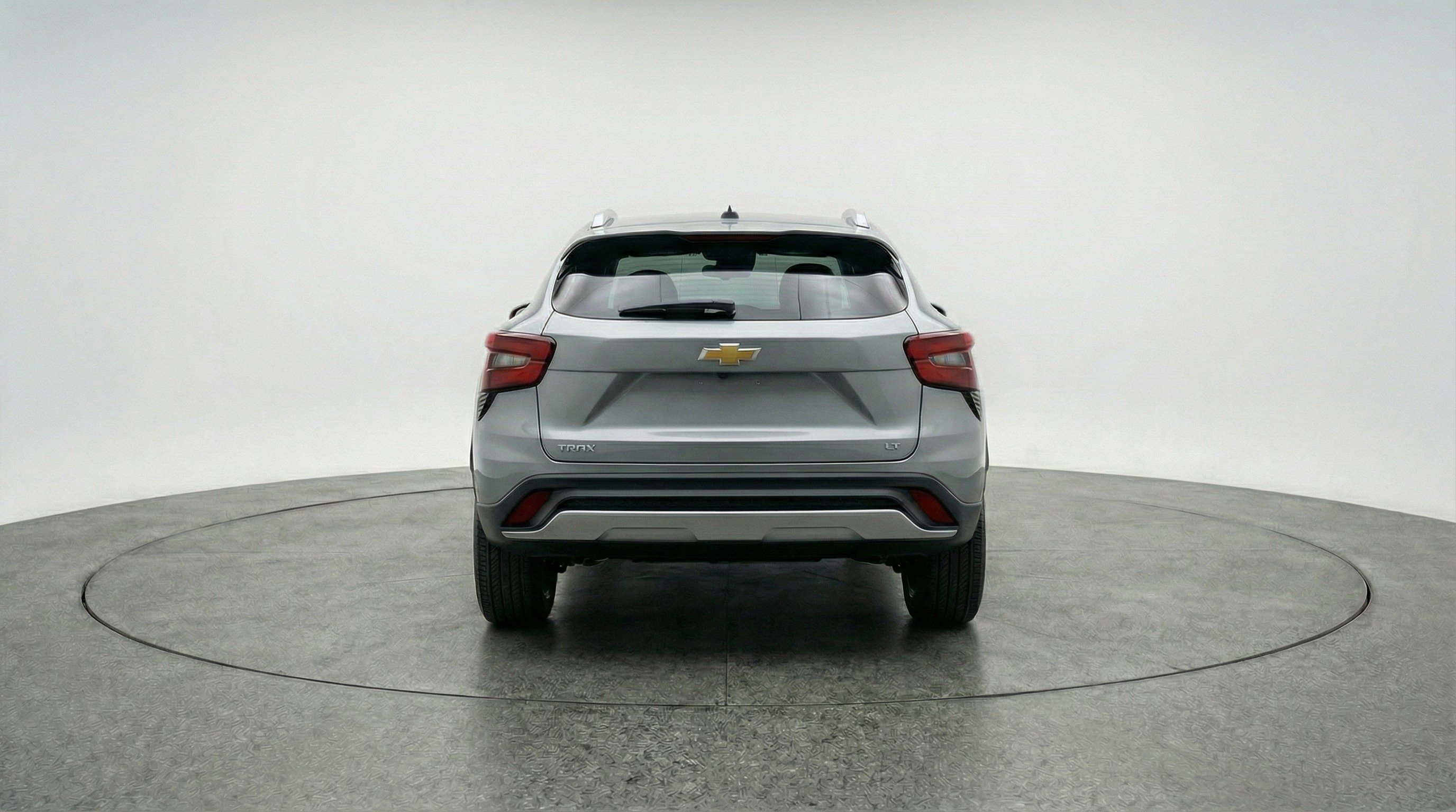 Used 2025 Chevrolet Trax LT w/ LT Convenience Package image 7