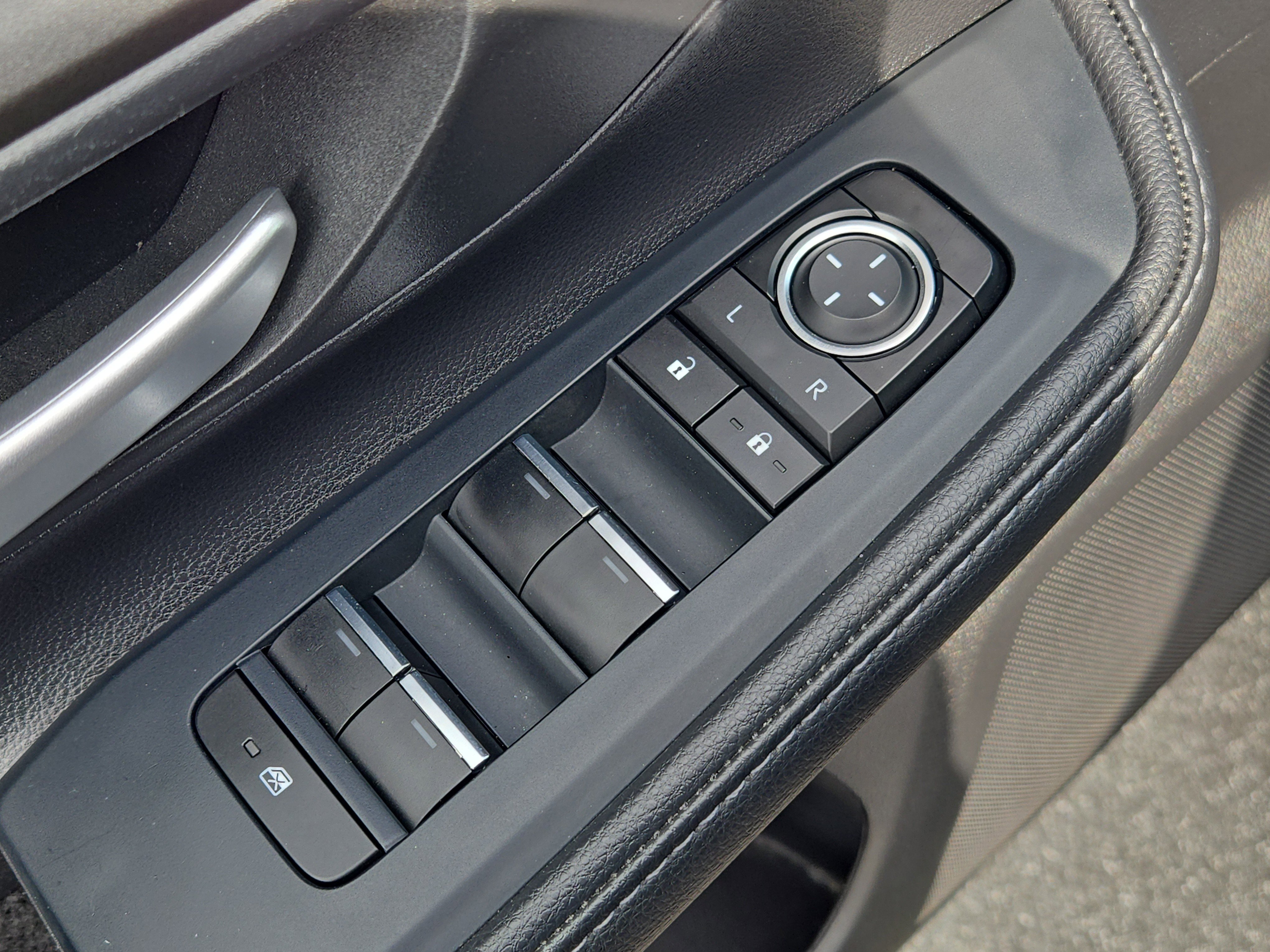 Used 2024 Toyota Grand Highlander AWD image 16