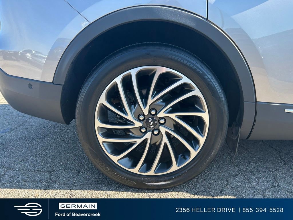 Used 2020 Lincoln Nautilus Reserve w/ Equipment Group 201A image 10