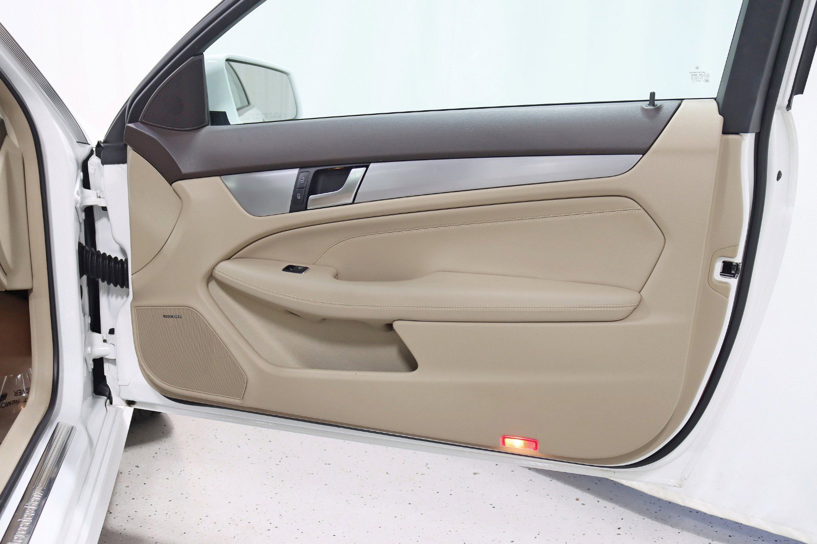 Used 2013 Mercedes-Benz C 250 Coupe image 29