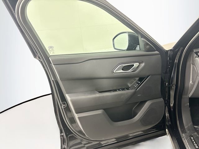 Used 2026 Land Rover Range Rover Velar S image 11
