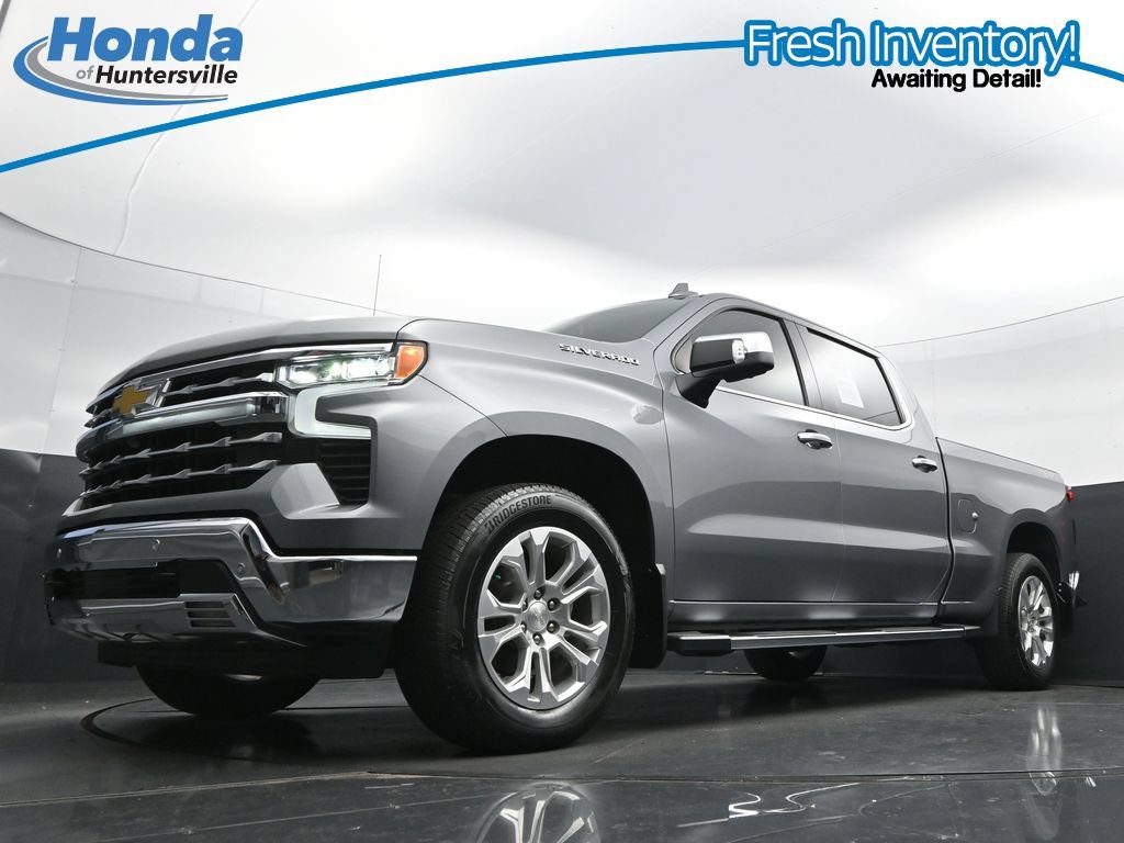 Used 2023 Chevrolet Silverado 1500 LTZ w/ LTZ Convenience Package II AWD/4WD image 31