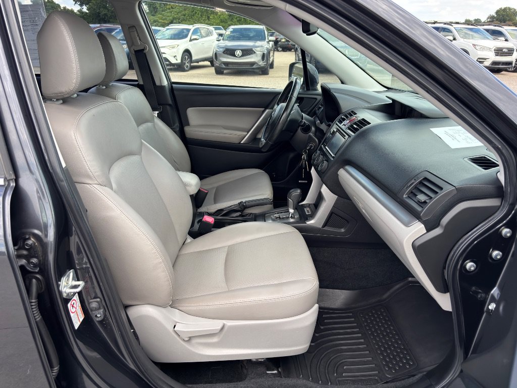 Used 2014 Subaru Forester 2.5i Touring w/ Popular Package #1 AWD/4WD image 25