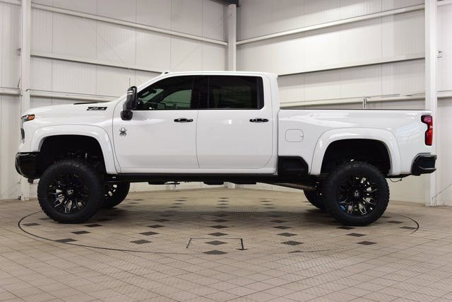 New 2026 Chevrolet Silverado 2500 LTZ w/ Trail Boss Package AWD/4WD image 4