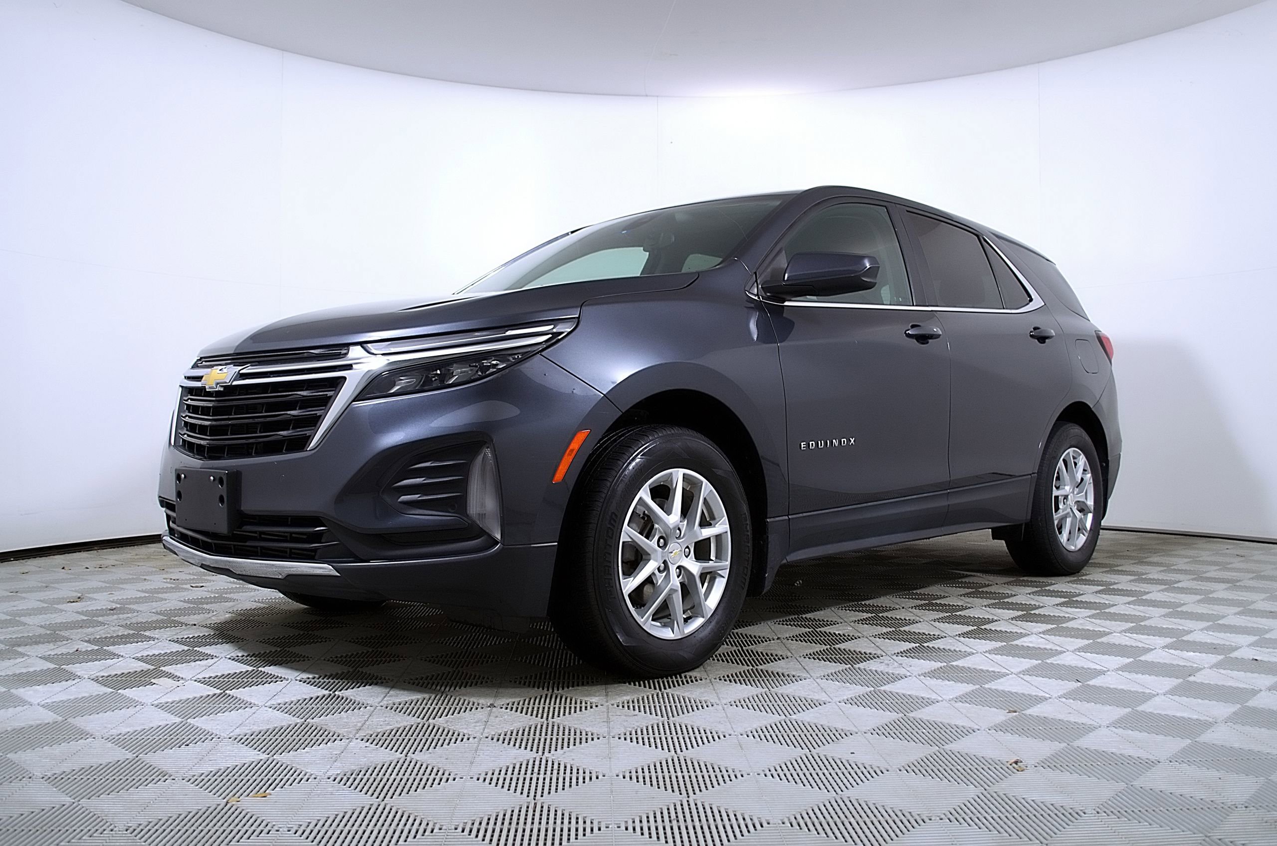 Used 2023 Chevrolet Equinox LT w/ LPO, Floor Liner Package AWD/4WD video 2