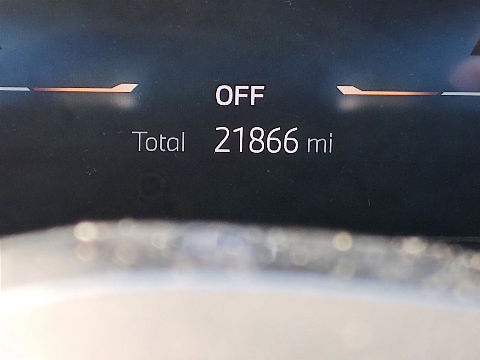 Certified 2023 BMW 740i w/ Executive Package image 28