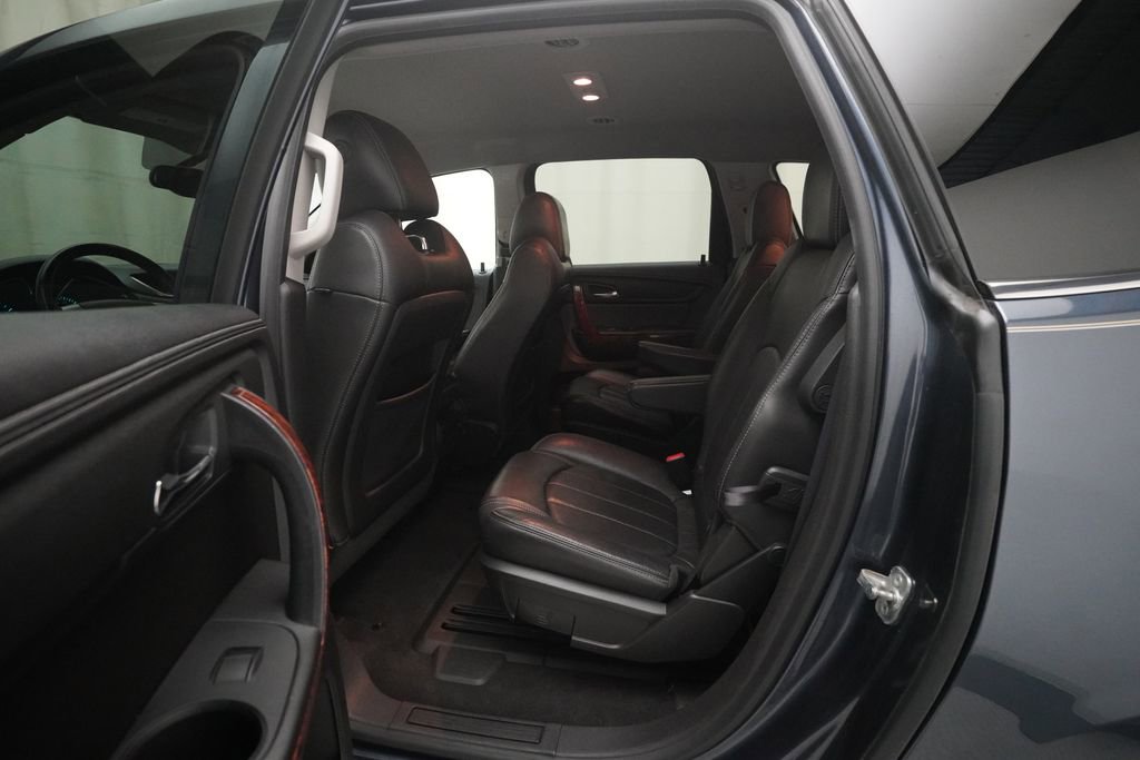Used 2013 Chevrolet Traverse LTZ image 16