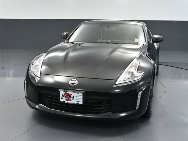 Used 2016 Nissan 370Z Coupe image 11