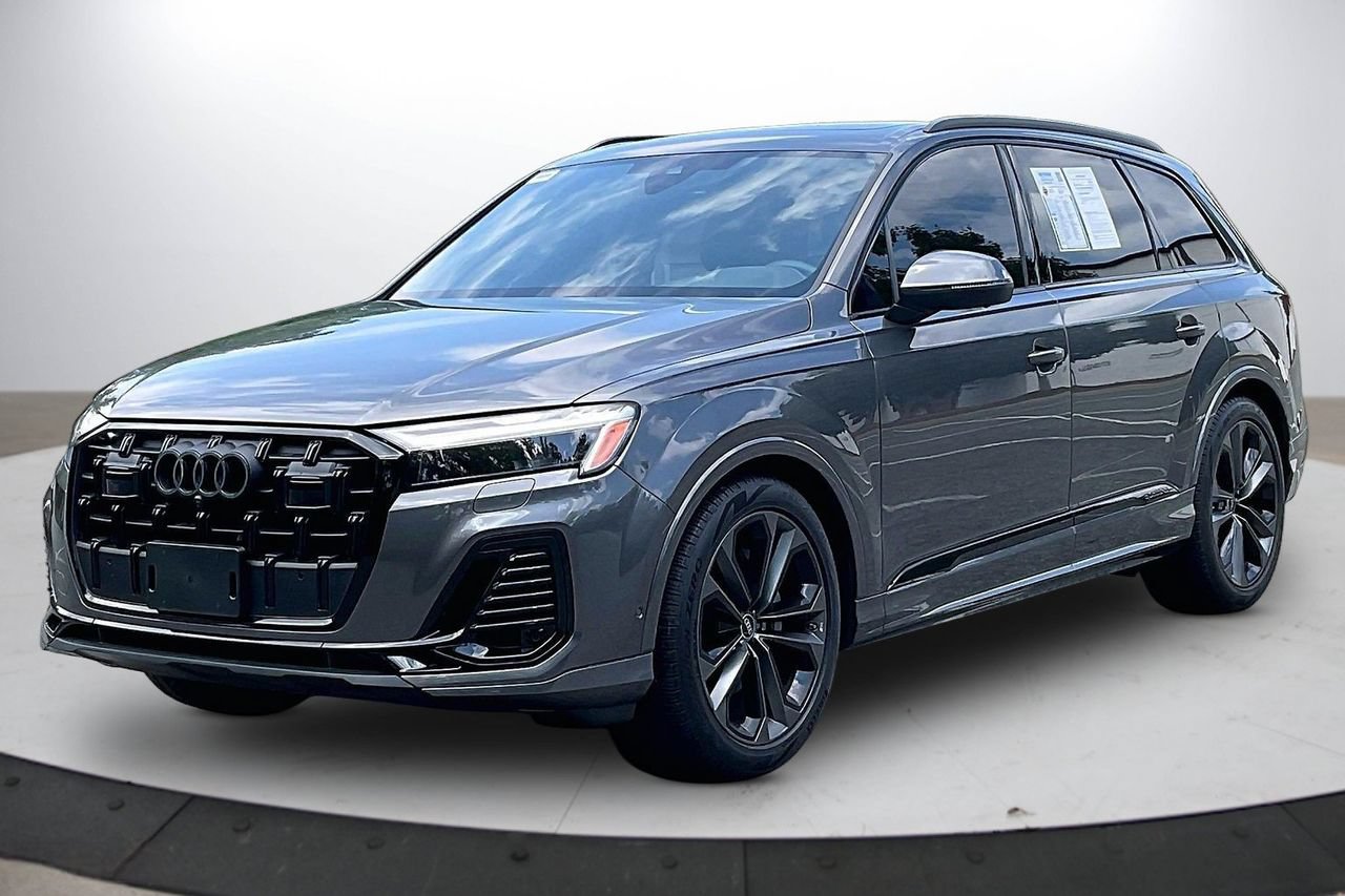 Used 2025 Audi Q7 3.0T Premium Plus AWD/4WD image 4