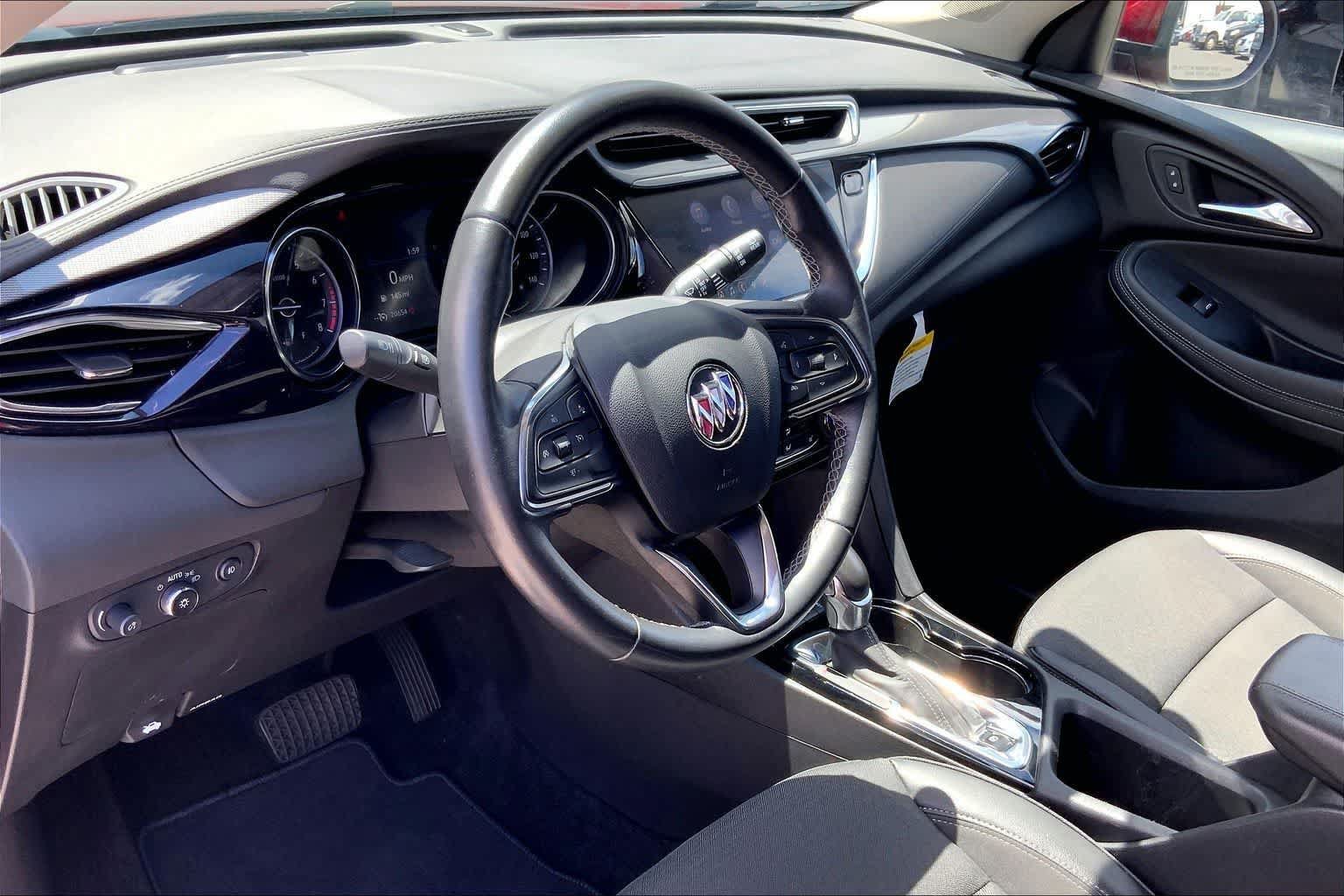 Used 2023 Buick Encore GX Select w/ Sport Touring Package FWD image 2