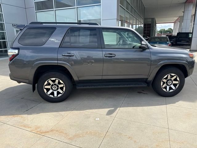 Used 2023 Toyota 4Runner TRD Off-Road Premium w/ Moonroof Package AWD/4WD image 8