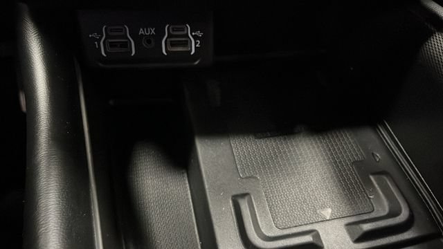 Used 2021 Dodge Durango R/T w/ Blacktop Package AWD/4WD image 33