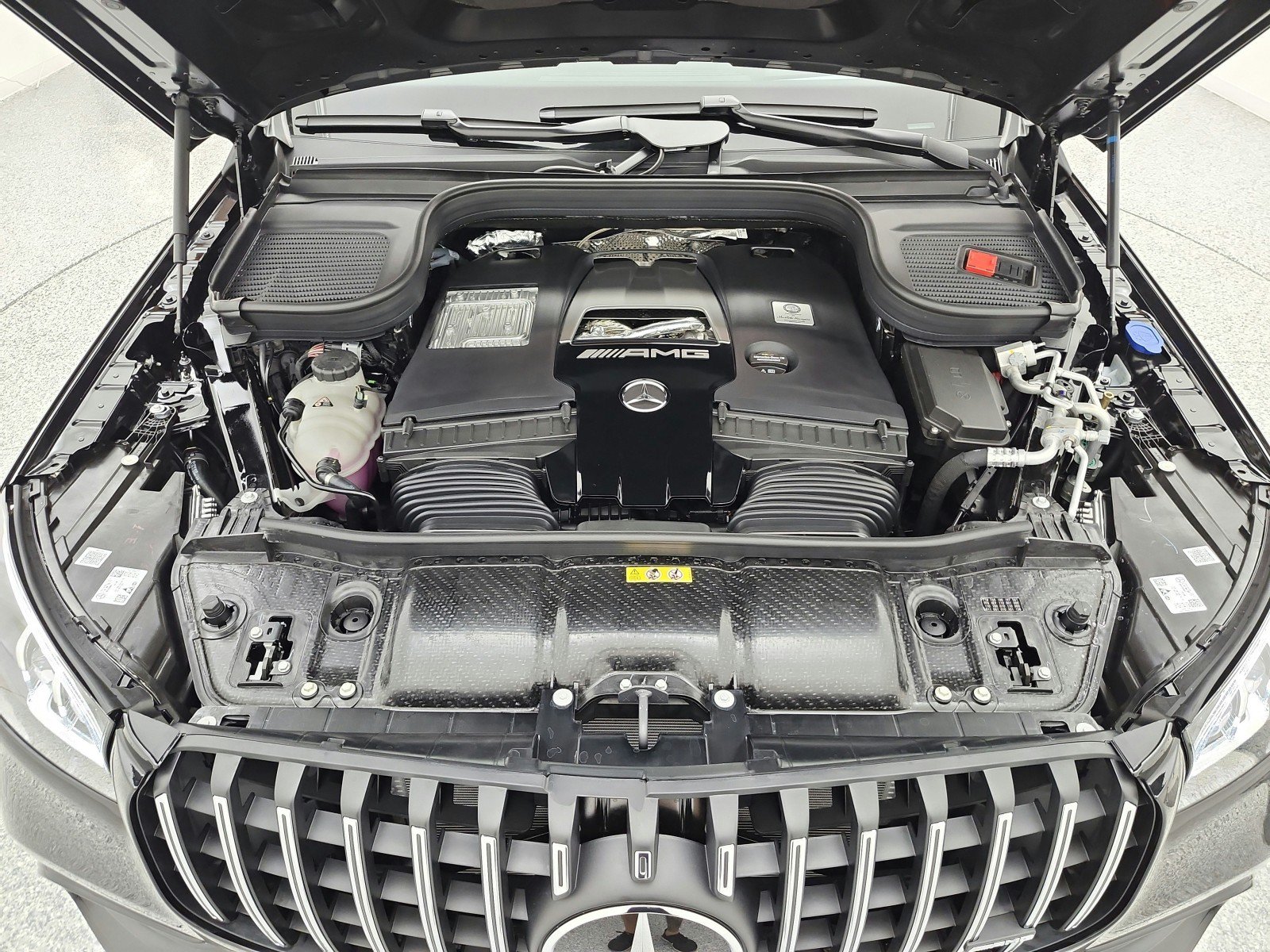 New 2026 Mercedes-Benz GLS 63 AMG 4MATIC image 12