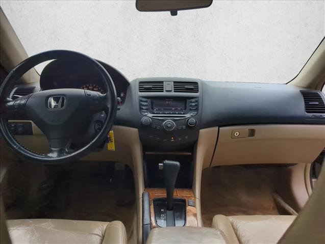Used 2005 Honda Accord EX-L image 21