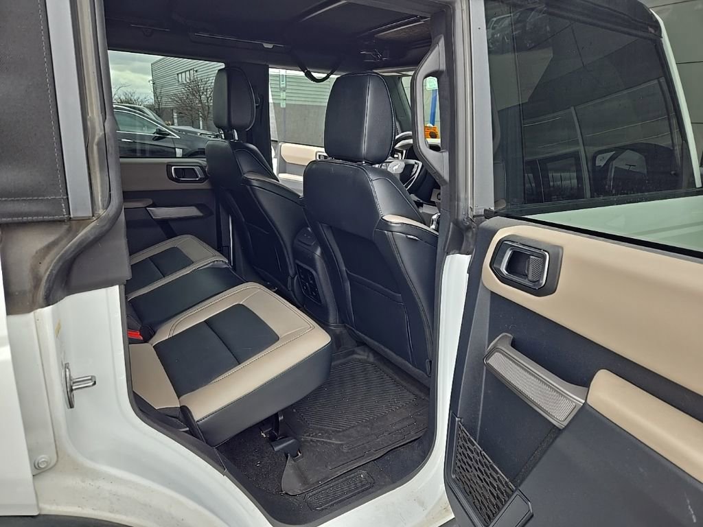 Used 2022 Ford Bronco Wildtrak image 18