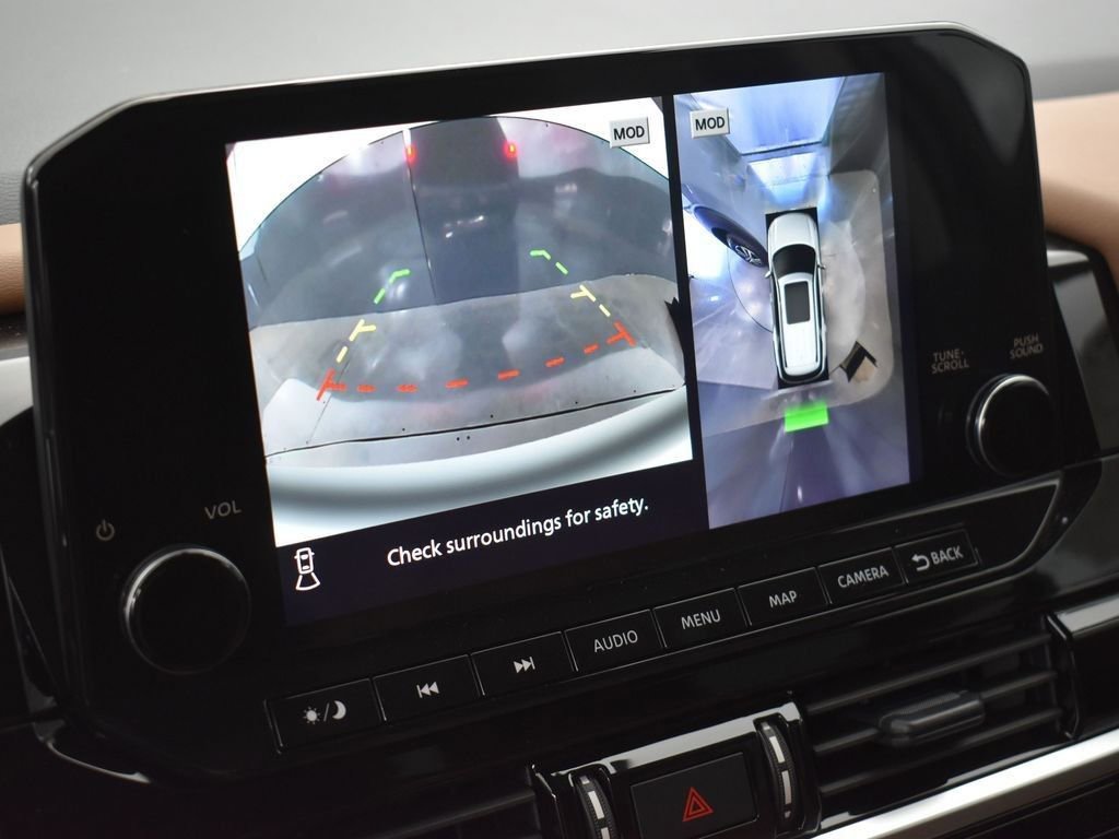 New 2025 Nissan Pathfinder Platinum w/ Cargo Package image 33