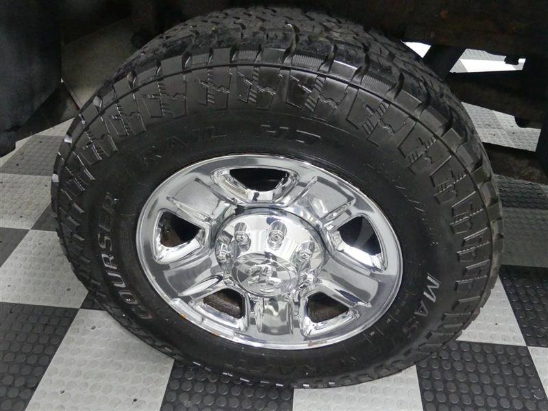 Used 2016 RAM 2500 Tradesman w/ Chrome Appearance Group image 14