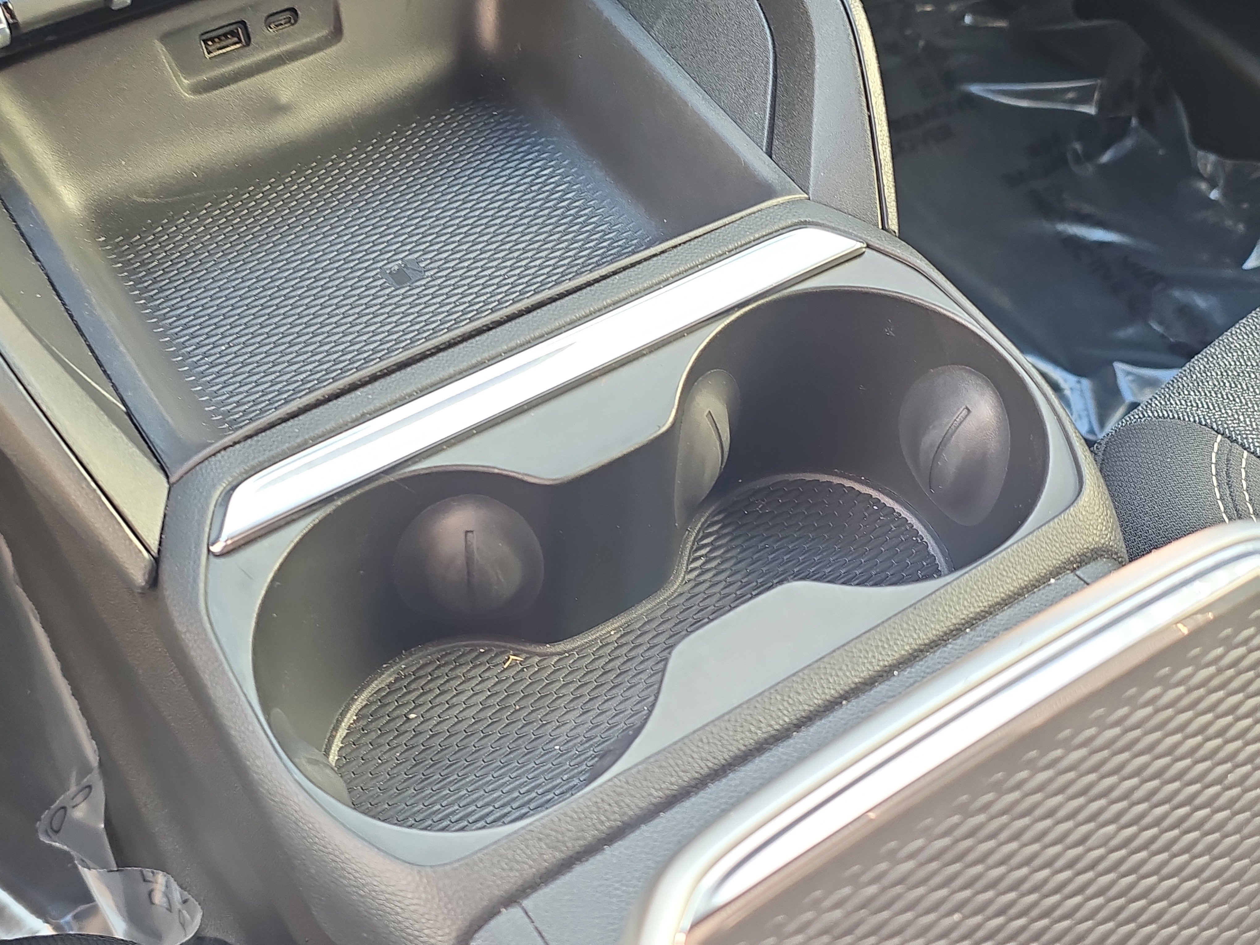 Used 2026 GMC Terrain Elevation image 25